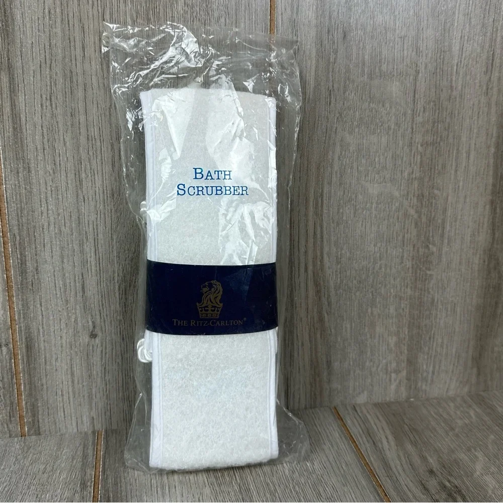 The Ritz Carlton Bath Scrubber Vintage Made In Korea NEW